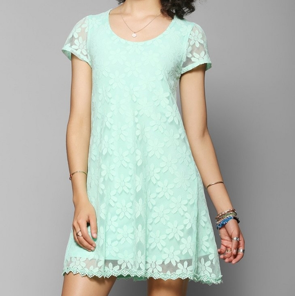 Urban Outfitters Mint Green Floral Lace Dr… - Picture 1 of 8
